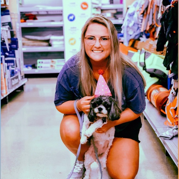 Meet your Posher, Britta - Picture 3 of 3